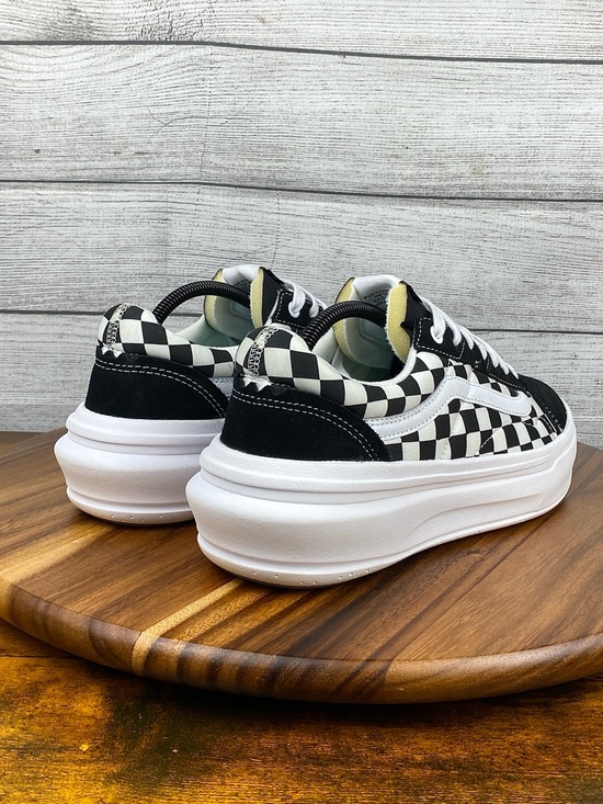 Vans Old Skool Overt CC Black Checkerboard Shoe Men’s Size 9.5 / Women’s Size 11 main image 9